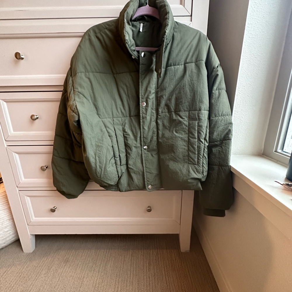 Free people short puffer jacket